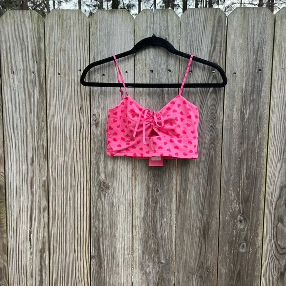 EDIKTED Heart Crop Adjustable Strap Top Women’s Small NWT NEW - Picture 2 of 10